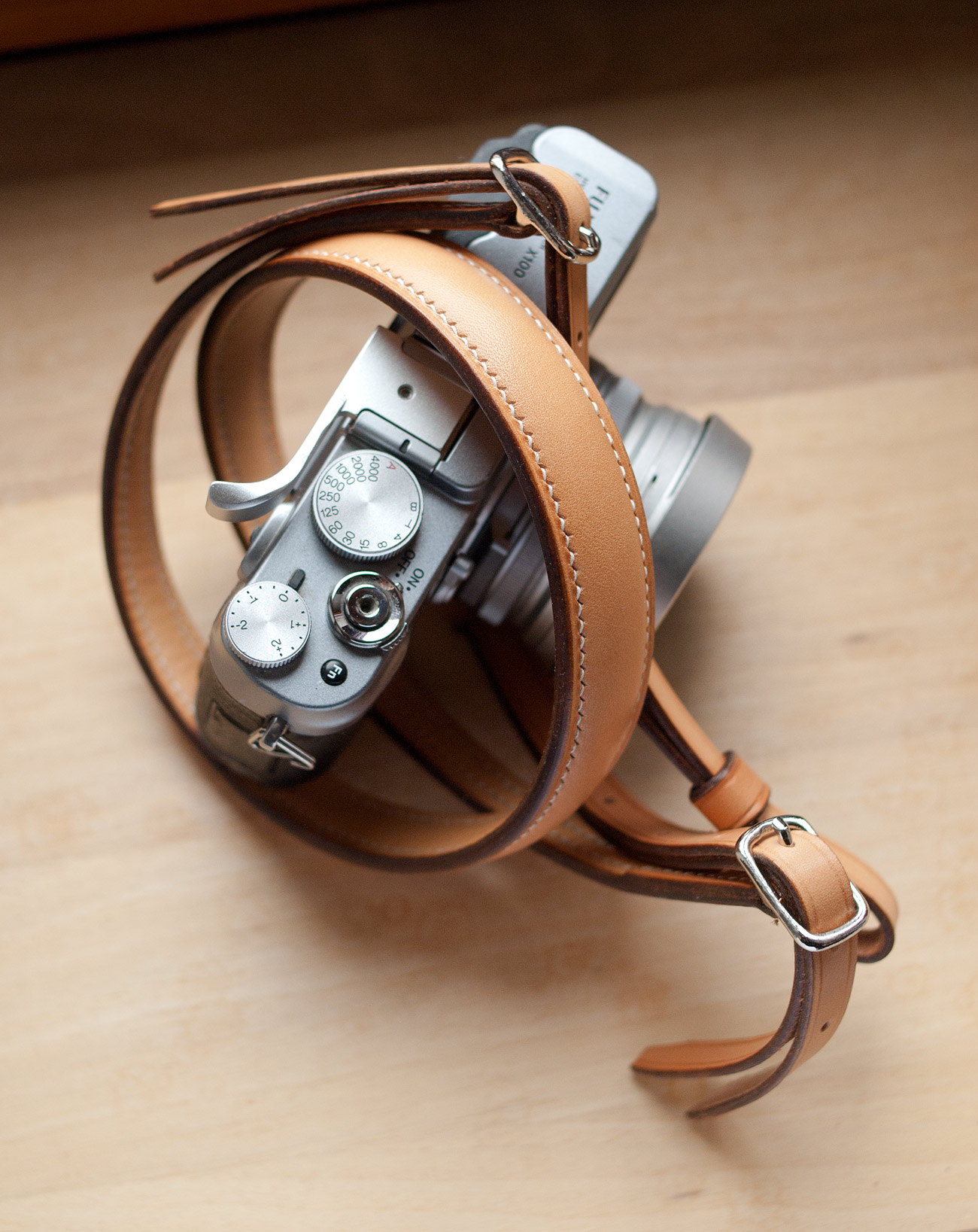 camera leather strap