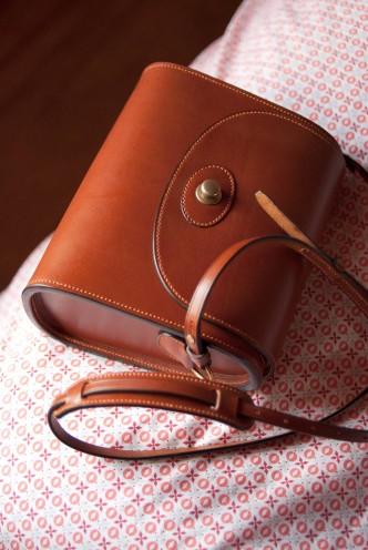 sac à main trapézoïdal rigide - leather trapezoid shoulder bag
